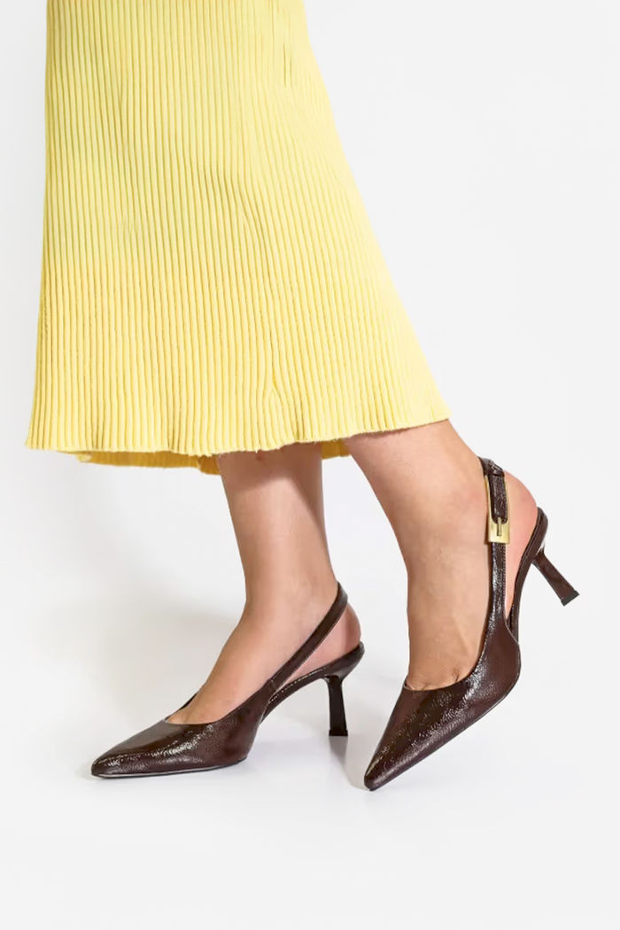 Chanel com Fivela e Salto Geométrico Café