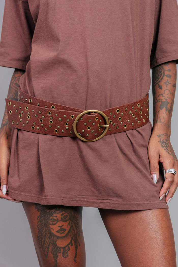 CINTO LARGO MARROM ILHOSES