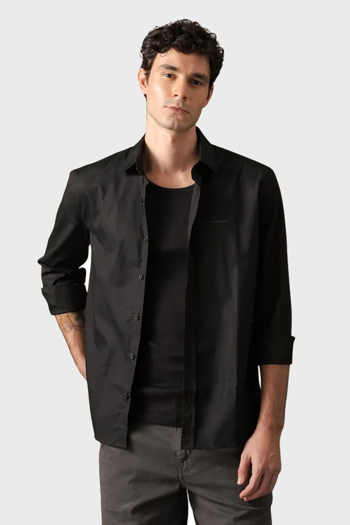 Camisa Calvin Klein Jeans Masculina Slim Fit Silk Lettering Preta