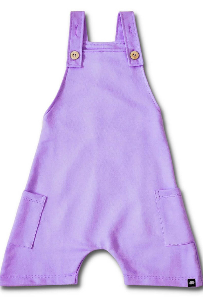 Jardineira Infantil Curta com Alça Ajustável Roxa em Malha de Algodão