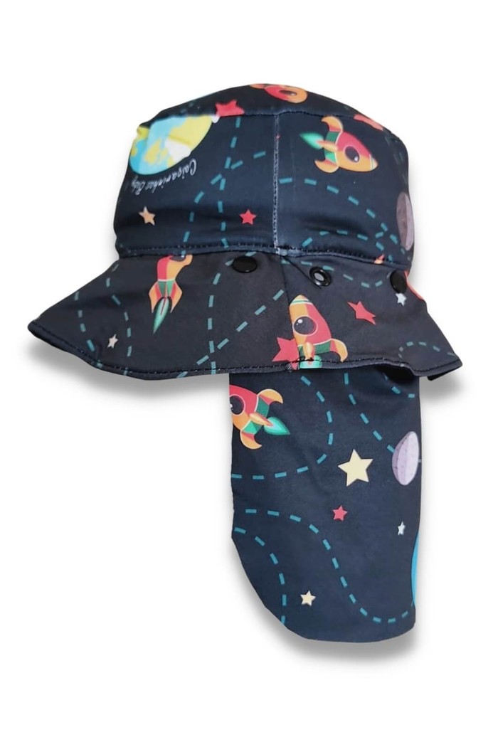 Chapéu infantil Proteção Solar UV 50+ Dupla Face Praia e Piscina Preto Universo