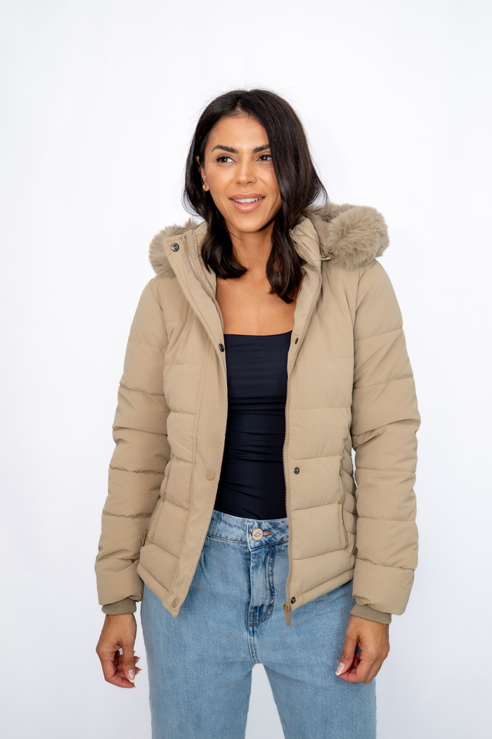 Jaqueta Nylon com Capuz Bege