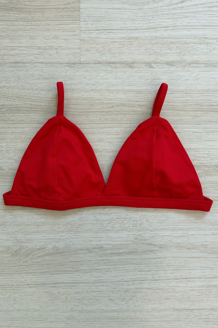 TOP DE BIQUÍNI TRIÂNGULO FIXO KATE CARMIN