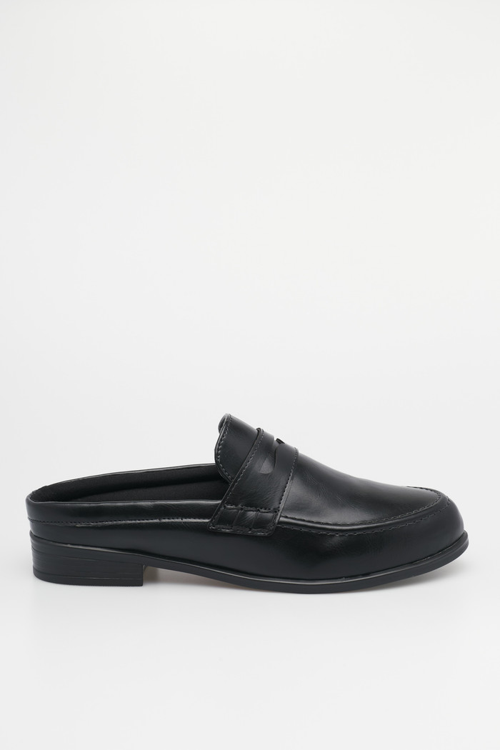 Mule Loafer Leona Preto