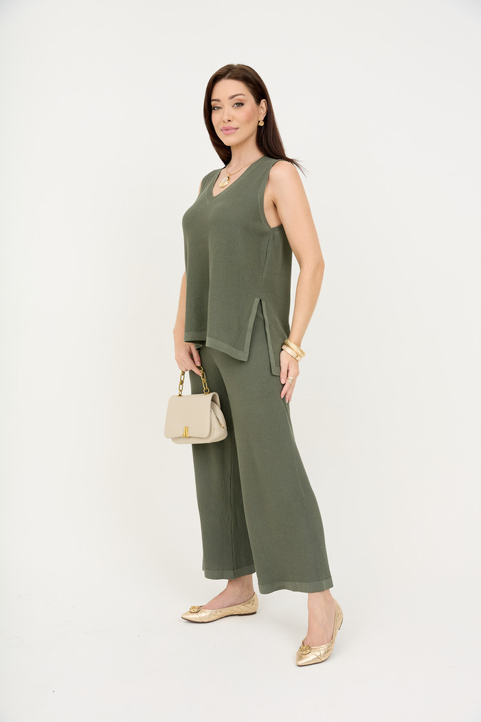 Conjunto com Blusa e Calça em Tricot Roma - Verde