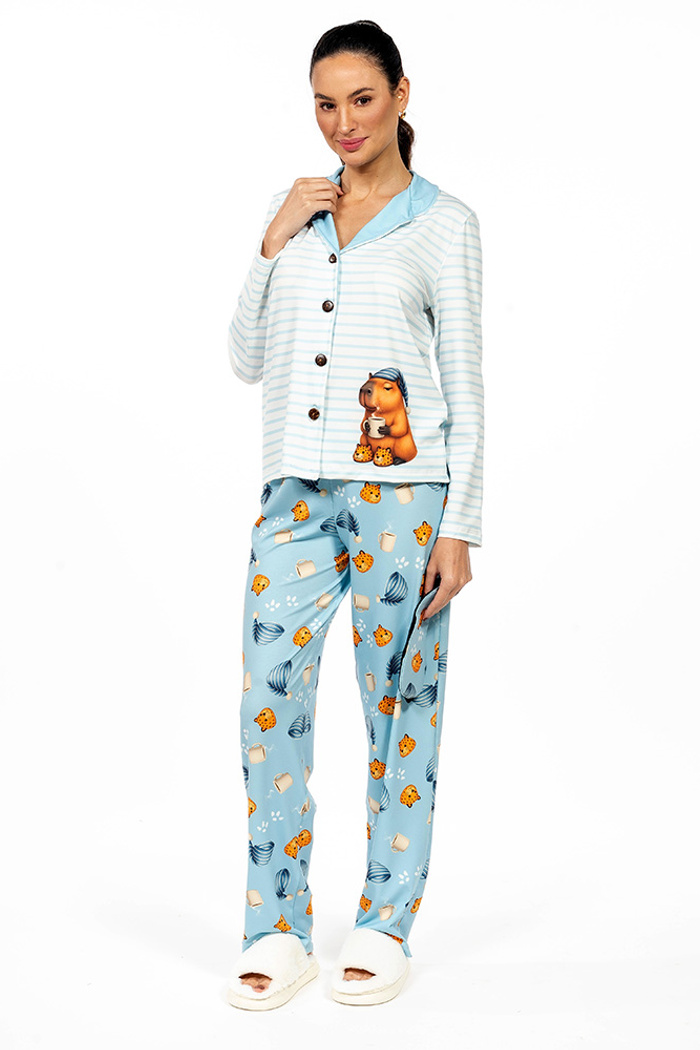 Feminino Pijama Manga Longa Americano Estampado Capivara Pantufa e Café