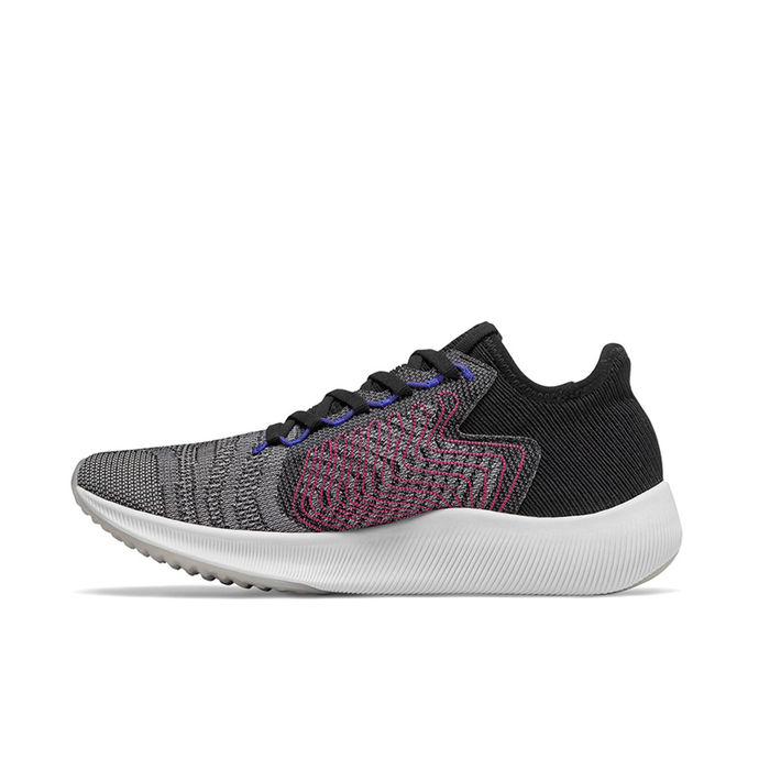 Tênis New Balance FuelCell Rebel FEMININO