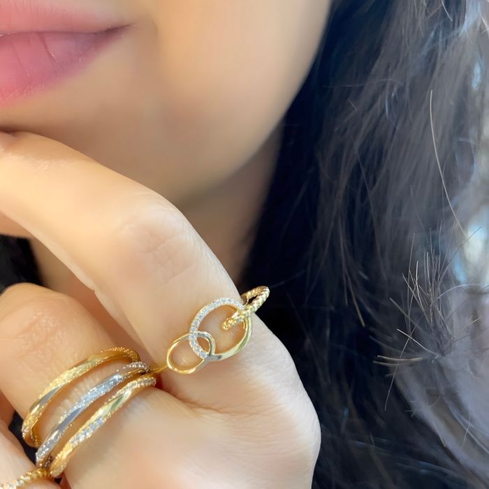 ANEL TRAMA CÍRCULOS