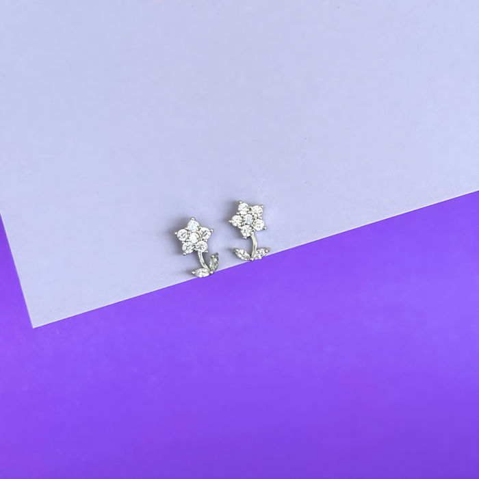 BRINCO FLOR PLANTADA ZIRCONIA