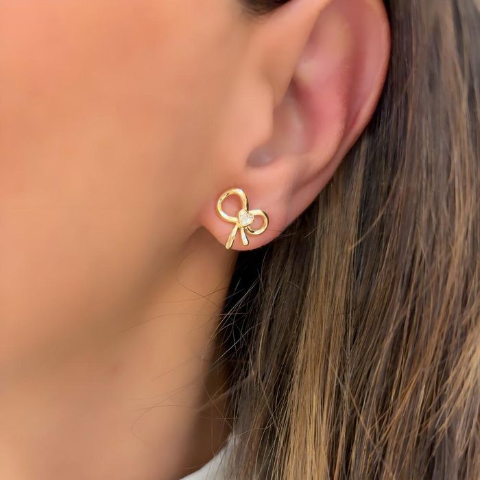 BRINCO LAÇO CORAÇAO ZIRCONIA