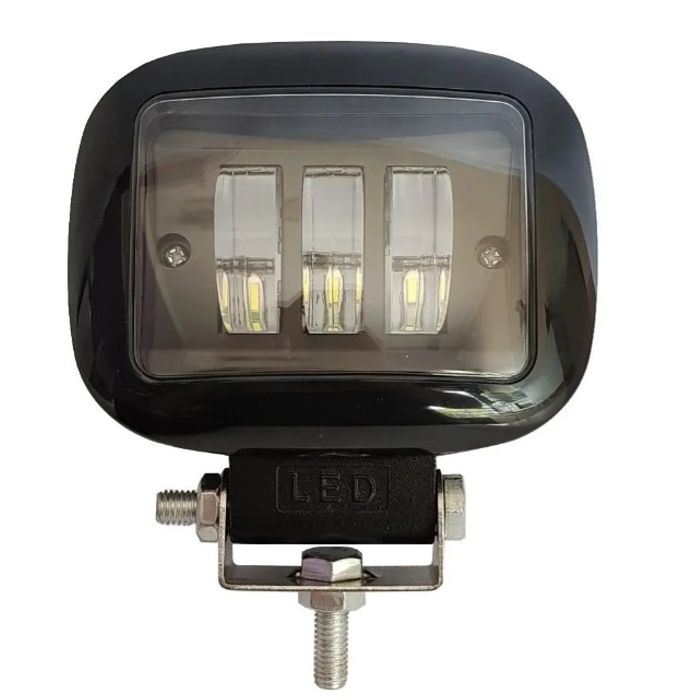 ISO14F5940 12/24V - FAROL AUX. LED RETANG. 30W 12/24V 3 LEDS (EMB. 01 PC- VALOR UNITARIO) - PC