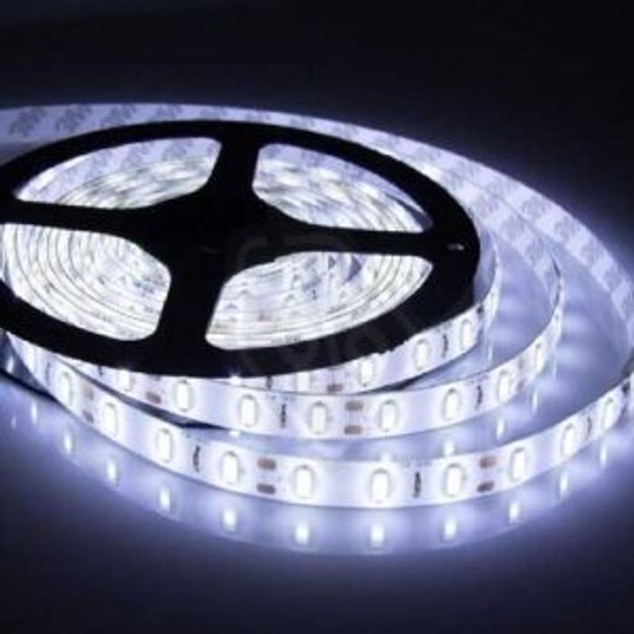 ISO17A2012 BR 12V - FITA LED BRANCO SMD/ 5MT/ 12V - PC