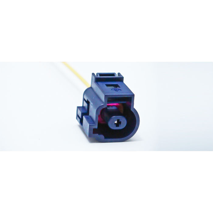 ISO301006 - CHICOTE 01 VIA OLEO GOL/ FOX/ GOLF/ AMAROK/ SPACEFOX - FEMEA (EMB. COM 01 PECA- VALOR UNITARIO) - PC