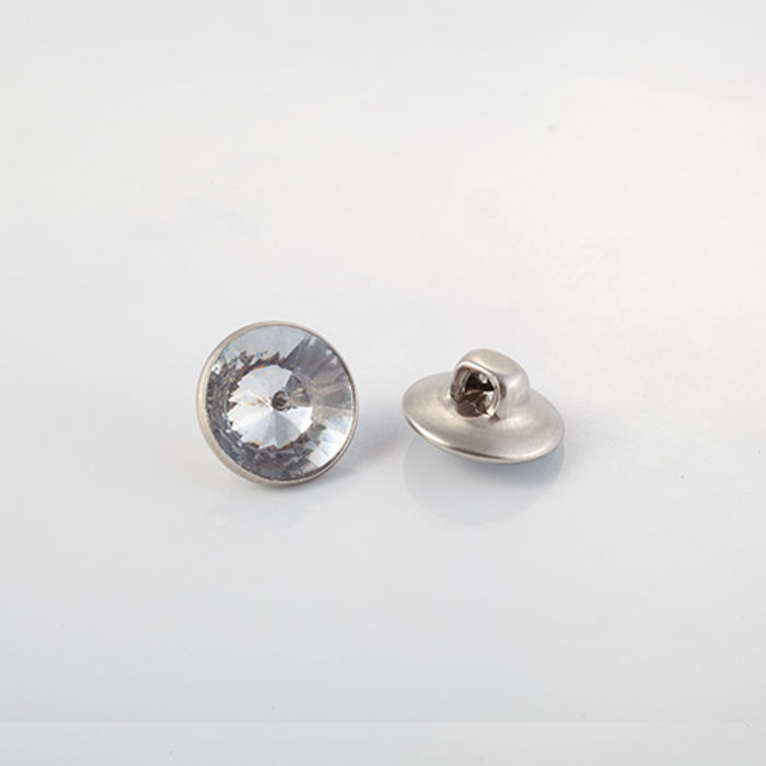 101.080 - BOTÃO COM 12 UN.