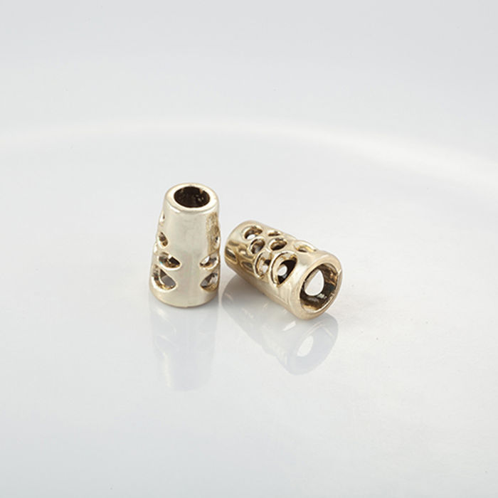 102.585 - PONTEIRA COM 6 UN.