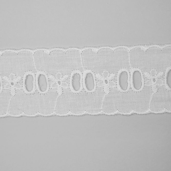 BI 207 - BORDADO INGLÊS BRANCO - PREÇO POR PACOTE