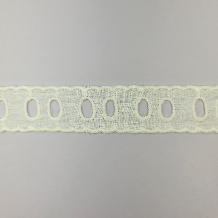 BI 206 - BORDADO INGLÊS BRANCO - PREÇO POR PACOTE