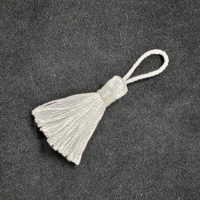 8047 - TASSEL BRANCO