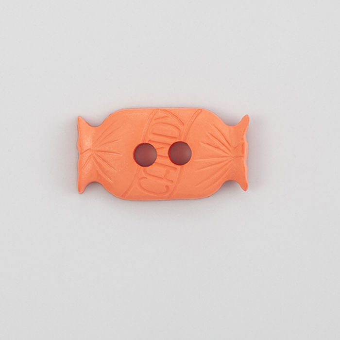 100.663 - BOTÃO COM 6 UN.