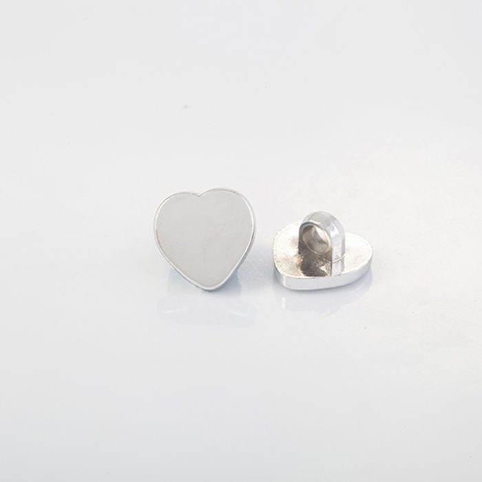 101.112 - BOTÃO COM 12 UN.