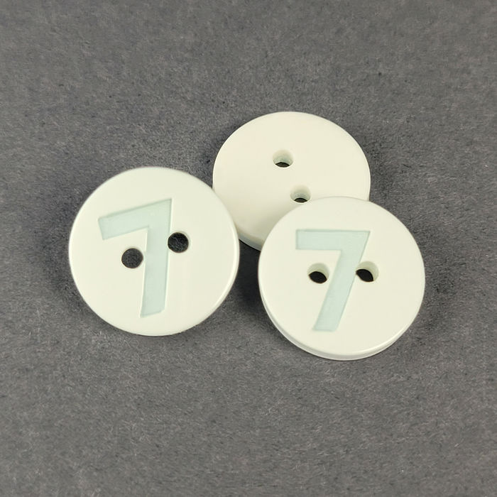 100.786 - BOTÃO COM 12 UN.