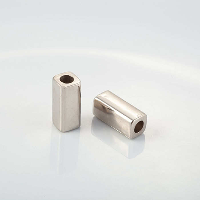 102.616 - PONTEIRA COM 6 UN.