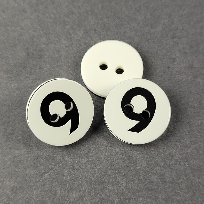 100.808 - BOTÃO COM 12 UN.