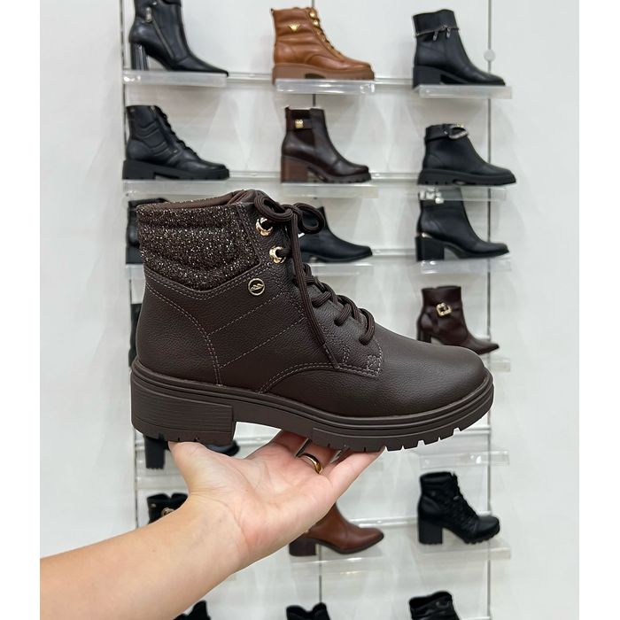 Coturno Dakota Cano Curto Salto Tratorado Feminino Cor Marrom Chocolate