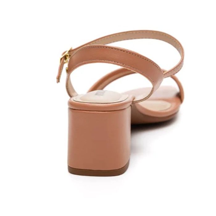 Sandália Moleca Salto Médio Feminino Cor Creme