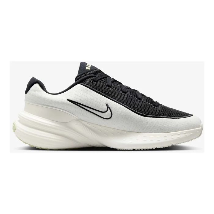 Tênis Nike Uplift SC Masculino Cor Preto/Branco