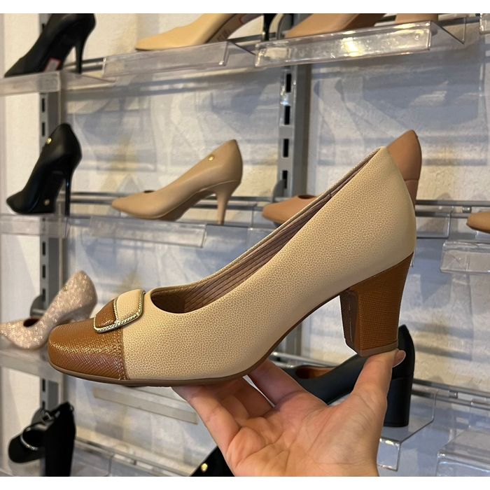 Sapato Piccadilly Salto Bloco Baixo Feminino Cor Bege Brulee