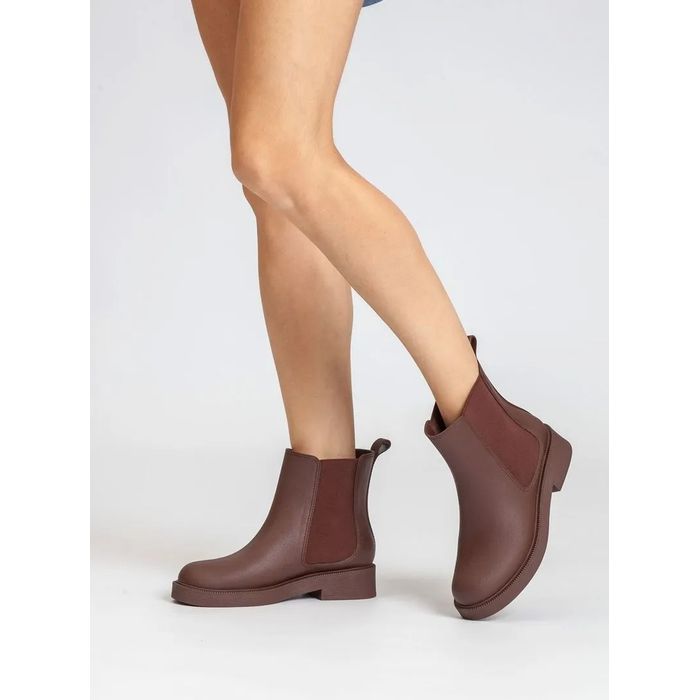 Bota Petite Jolie Feminino Cor Brown