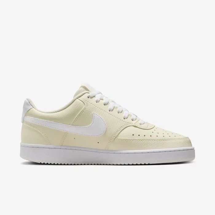Tênis Nike Court Vision Lo NN Feminino Cor Bege