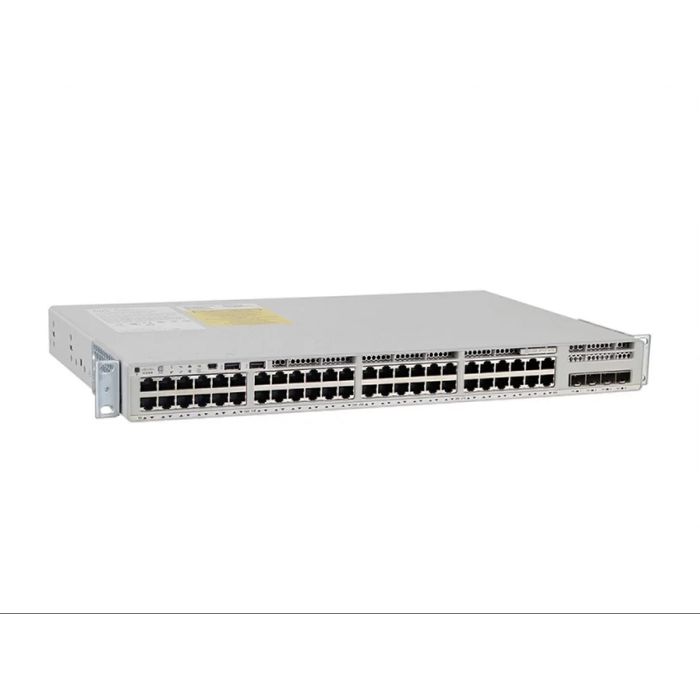 SWITCH - Catalyst 9200L 48-port PoE+, 4 x 1G, Network Essentials - C9200L-48P-4G-E-BR