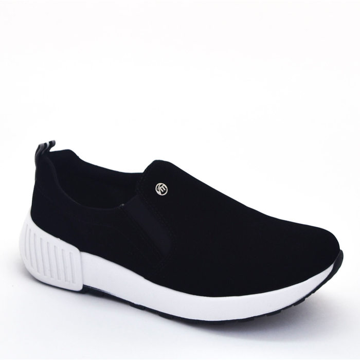 Tênis Via Marte Nobuck Liso Aplicação Metal Preto