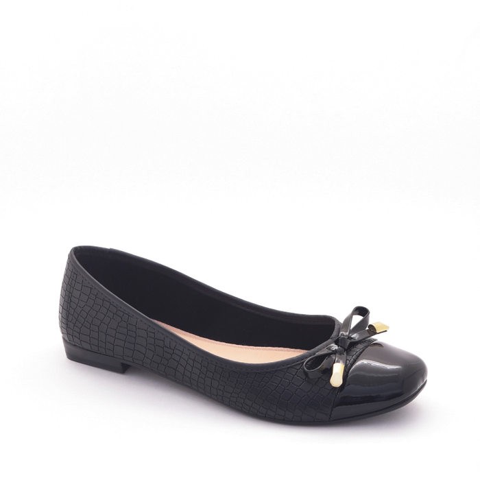Sapatilha Moleca Detalhe Croco Laço Biqueira Veniz Preta