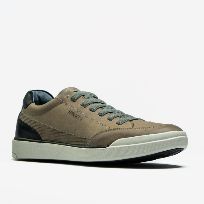 Sapatênis Ferracini 24h Couro Cadarço Elástico Manchado com Recortes Solado Emborrachado Cinza