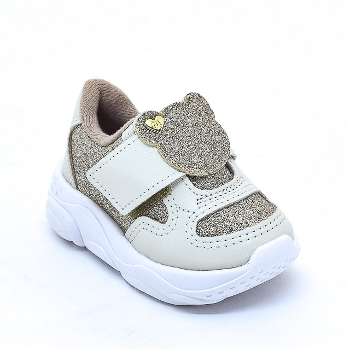 Tênis Chunky Molekinha com Recortes Glitter Fechamento Velcro Aplicação Urso Dourado e Bege