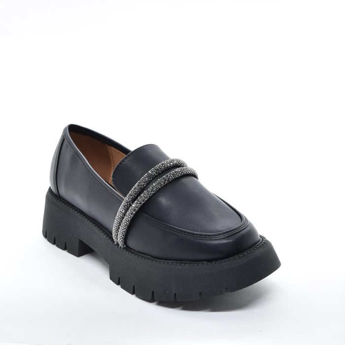 Sapato Mocassim Vizzano Cabedal Duas Tiras com Strass Salto Baixo Solado Tratorado Preto