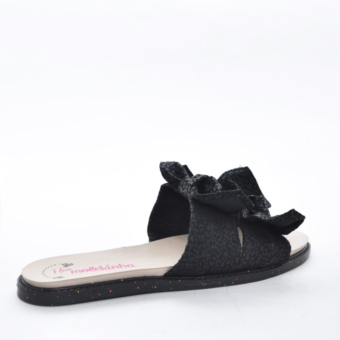 Rasteira Molekinha Camurça Cabedal Duas Tiras Animal Print Detalhe Laço Preto