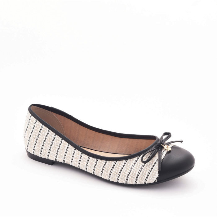 Sapatilha Moleca Palmilha Flow Bicolor Listrada Biqueira Preta Detalhe Laço Off White