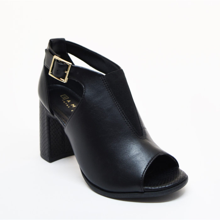 SAPATO OPEN BOOT RAMARIM SALTO GROSSO DETALHE VAZADO FIVELA PRETO