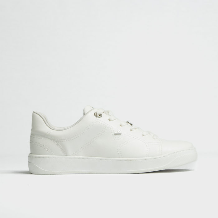 Tênis Via Marte Pesponto Aplicação Metal Logo Cadarço Detalhe Strass Branco