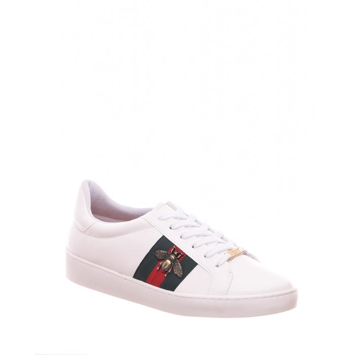 Tênis Vizzano Detalhe Pingente Abelha Branco