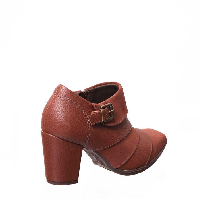 BOTA ANKLE BOOT PICCADILY MAXITHERAPY SALTO GROSSO DETALHE FIVELA MARROM