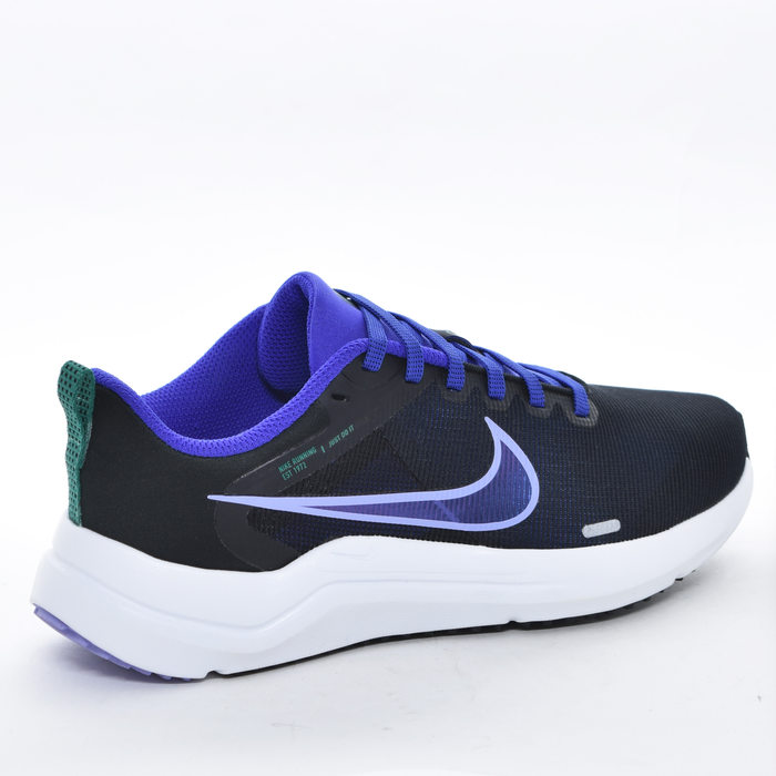 Tênis Nike Downshifter 12 Move To Zero com Recortes Tela Aplicação Logo Holográfica Solado Trabalhad