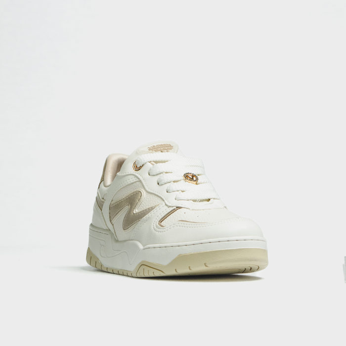 Tênis Jogger Via Marte Detalhe Microperfuros com Recortes Mini Croco Cadarço Metal Logo Off White