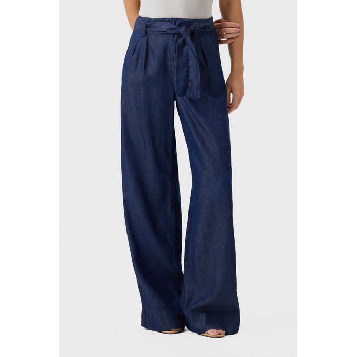 Calça Flor de Lis Wide Leg Algodão Liocel Clochard Bolso Faca Acompanha Cinto Azul Escuro