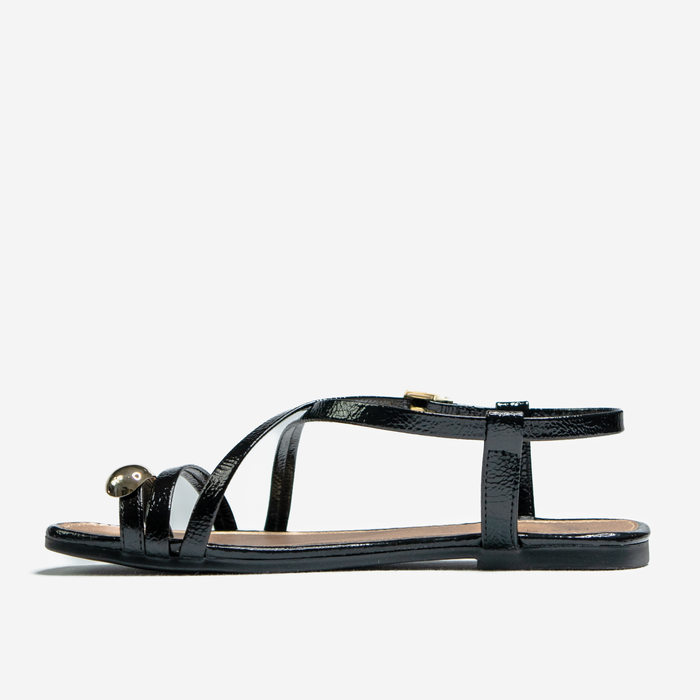 Sandália Rasteira Ramarim Bico Quadrado Tiras Transpassada Dedo Detalhe Metal Preto