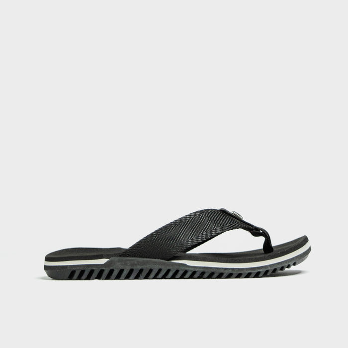 Chinelo Kenner NK6 Tira Aplicação Metal Logo Preto